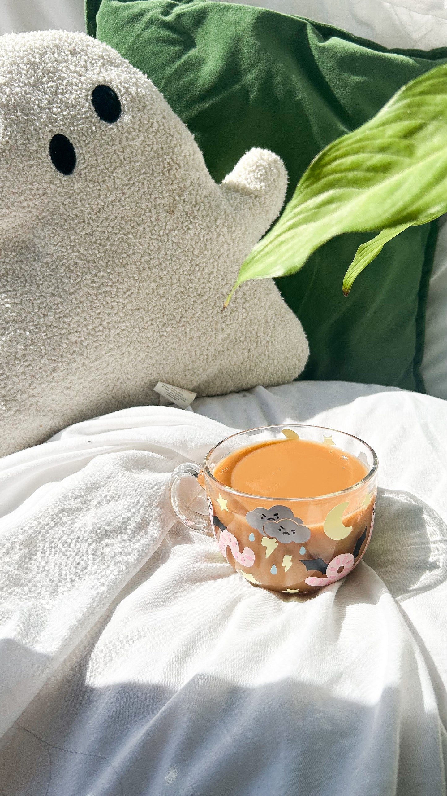 Worm Bat Glass Mug