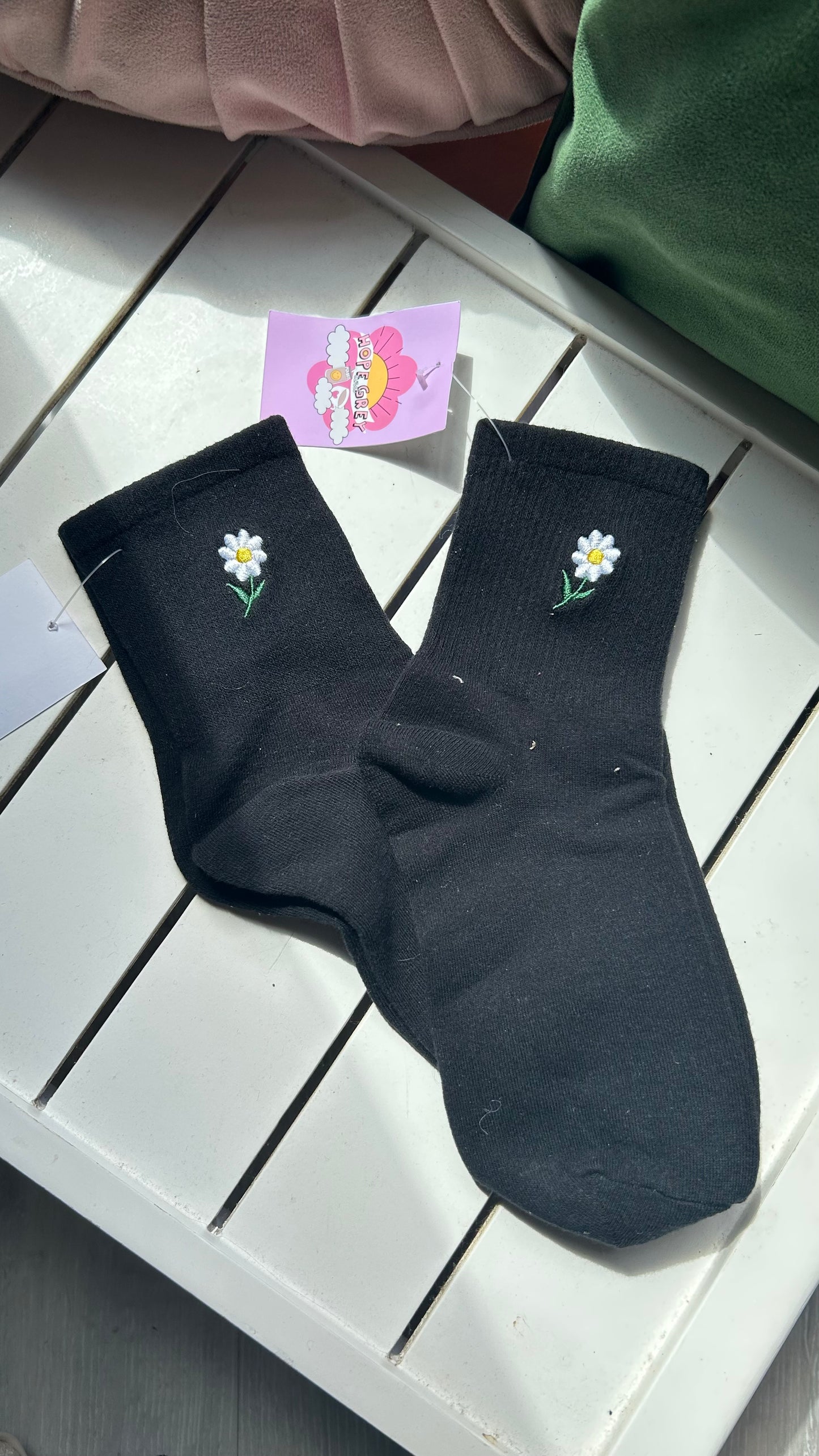 1 x Pair of Black Daisy Socks