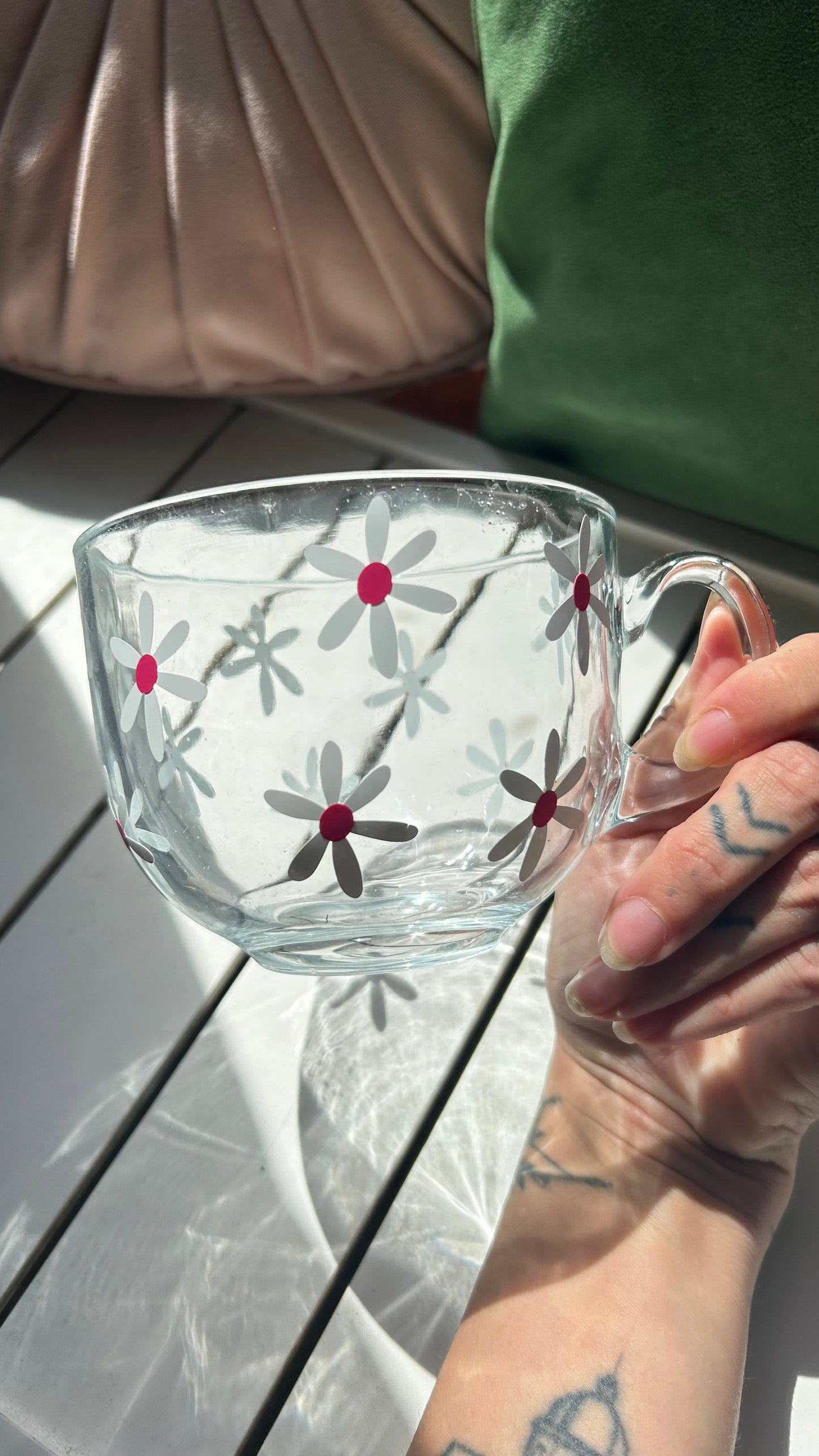 Pink Daisy Glass Mug