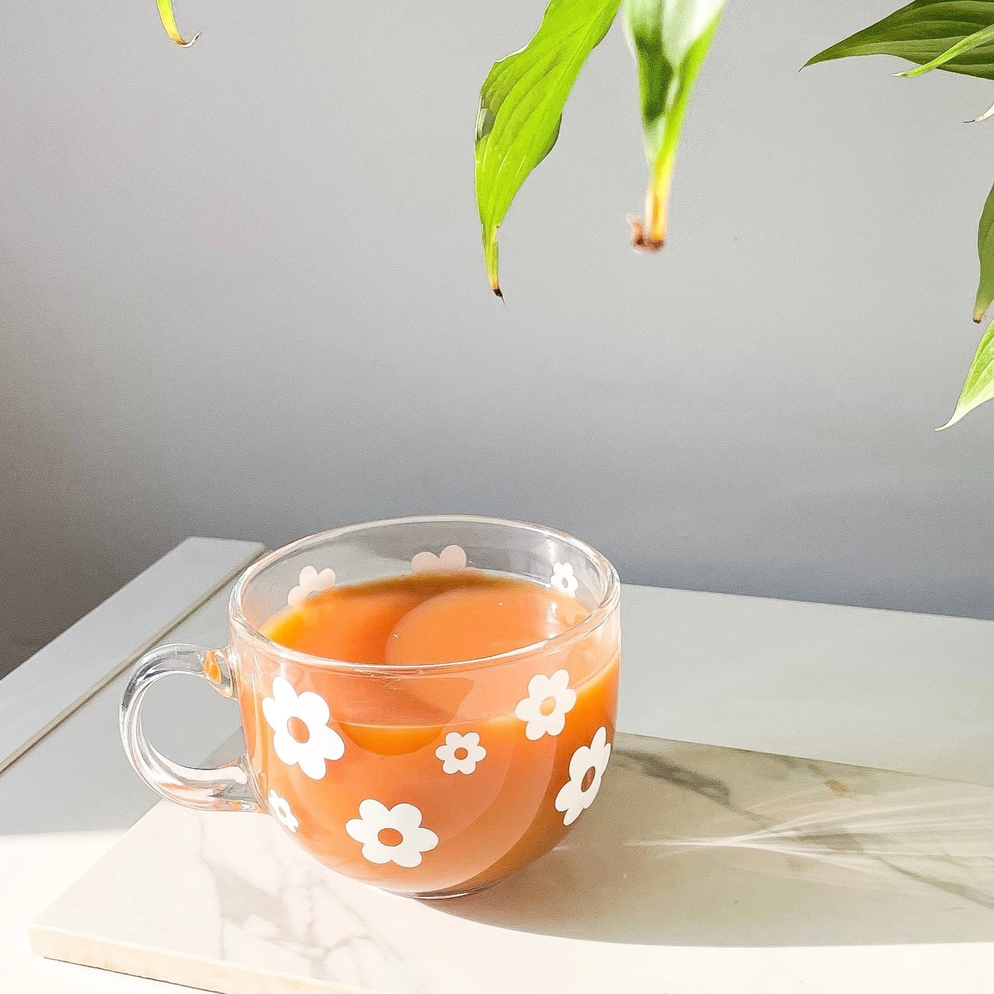 Retro Flower Glass Mug.