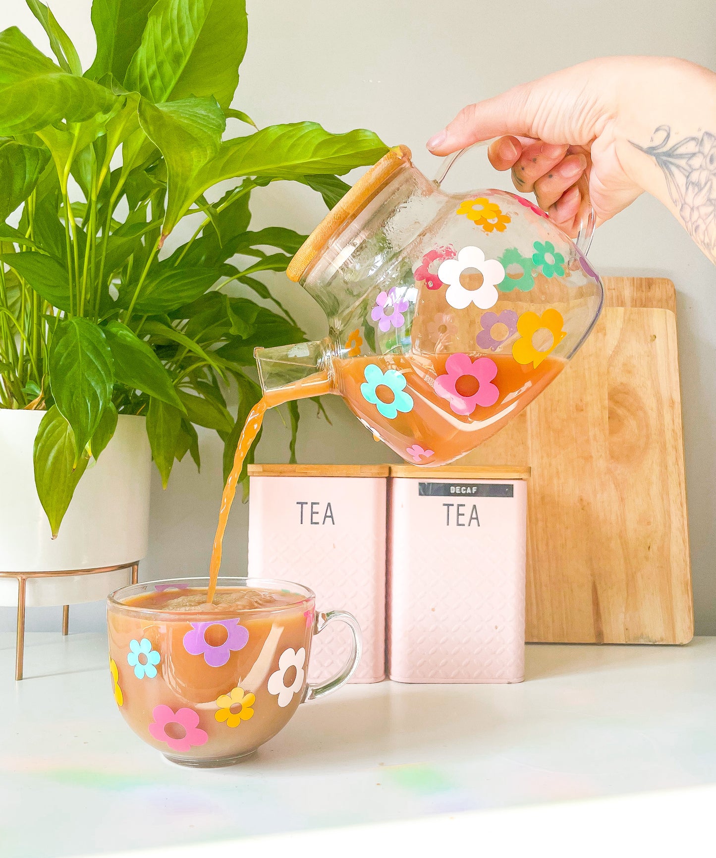 Multicoloured Retro Flower Glass Tea Pot